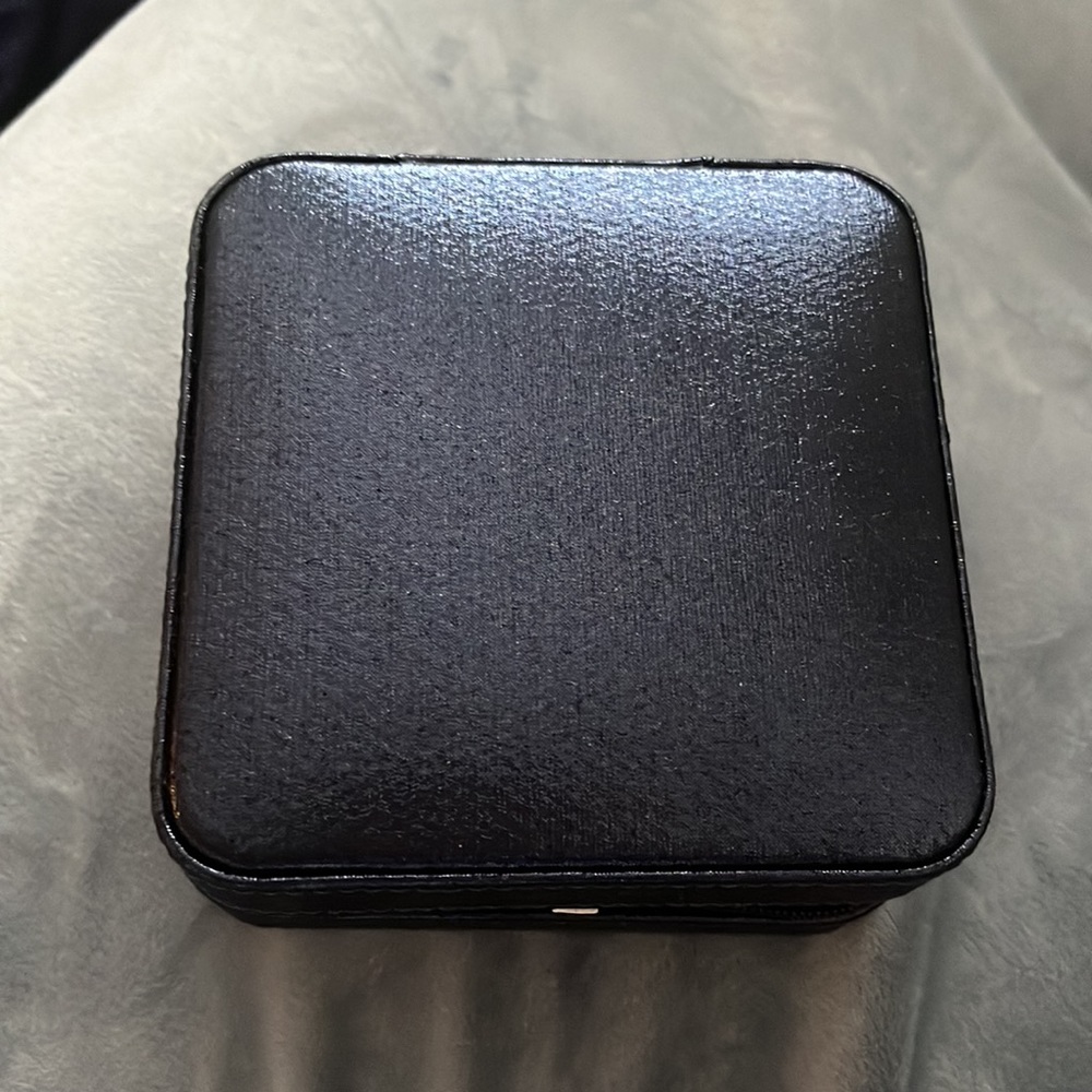 Jewelry Box w/ Mirror - Picture 2 of 4